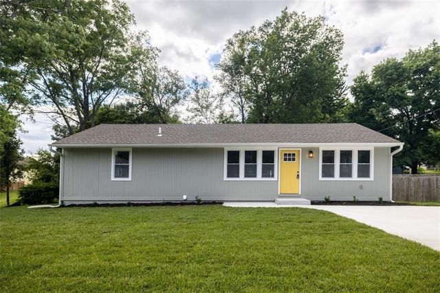 106 Baldwin Street, Belton, MO 64012