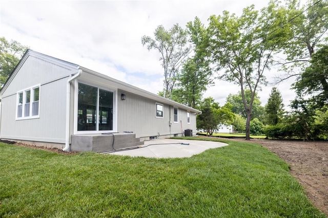 106 Baldwin Street, Belton, MO 64012