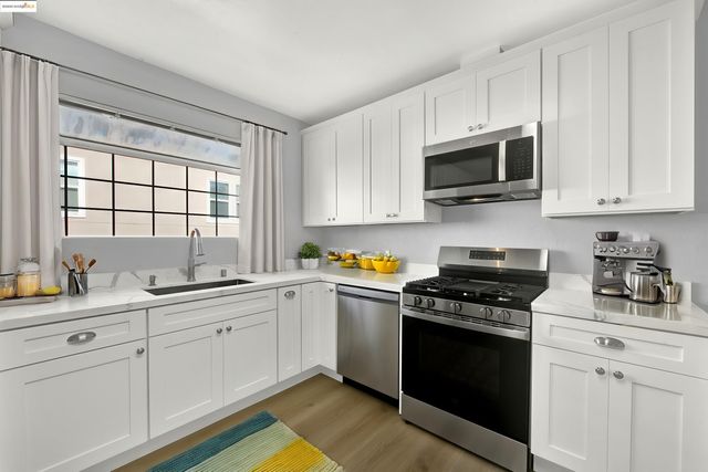 1618 100Th Ave, Oakland, CA 94603