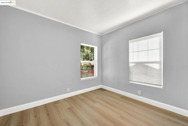 1618 100Th Ave, Oakland, CA 94603