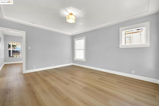 1618 100Th Ave, Oakland, CA 94603
