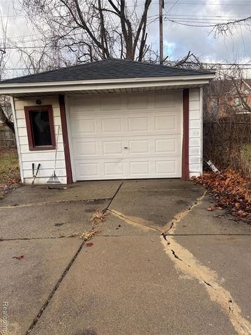 1636 Kenwood St Street, Inkster, MI 48141