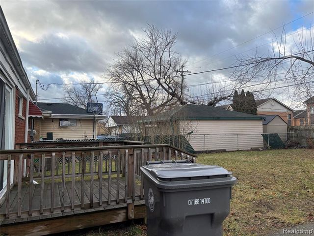 1636 Kenwood St Street, Inkster, MI 48141