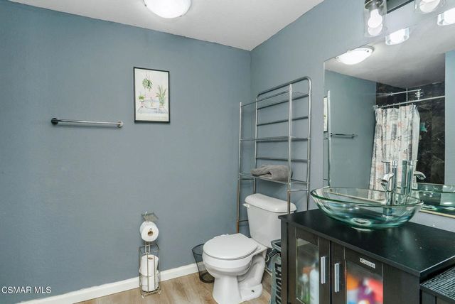 10215 Variel Avenue 11, Chatsworth, CA 91311