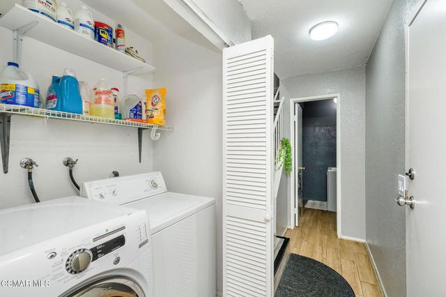 10215 Variel Avenue 11, Chatsworth, CA 91311