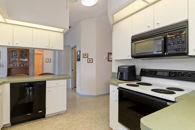 921 OHIO AVENUE, Englewood, FL 34223