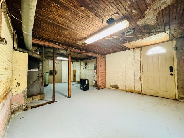 504 S Sunny Slope Street, West Frankfort, IL 62896