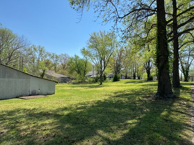 504 S Sunny Slope Street, West Frankfort, IL 62896