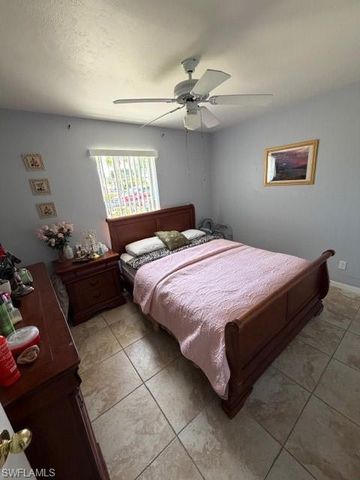 2779 Tropicana BLVD, Naples, FL 34116