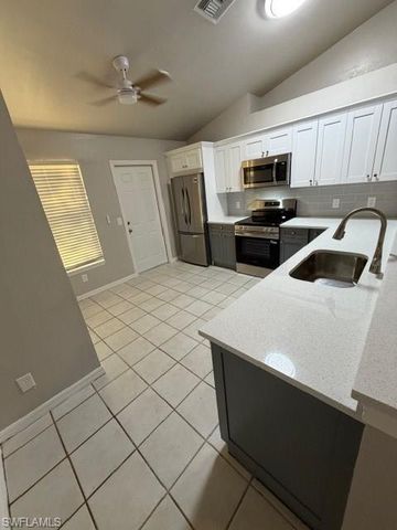 2779 Tropicana BLVD, Naples, FL 34116