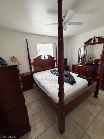 2779 Tropicana BLVD, Naples, FL 34116