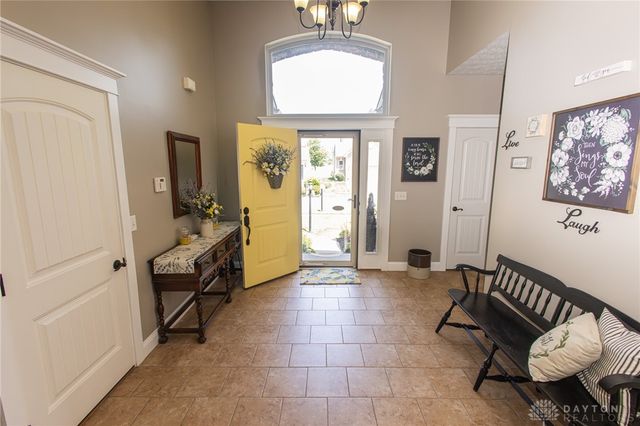 5010 Dayflower Drive, Bethel Twp, OH 45371