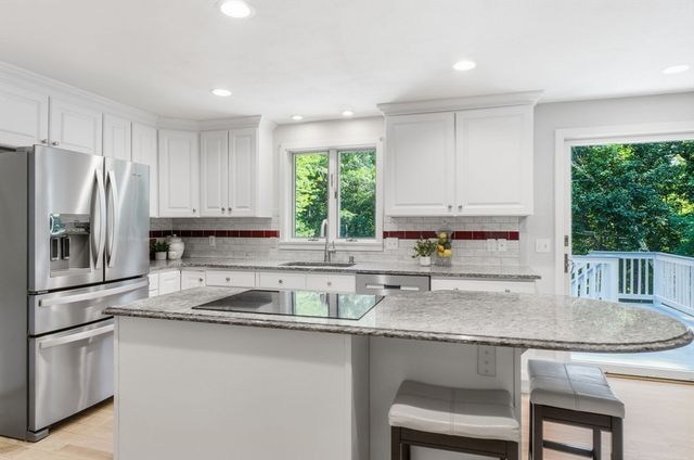 8 Netherwood Rd., Windham, NH 03087