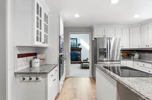 8 Netherwood Rd., Windham, NH 03087