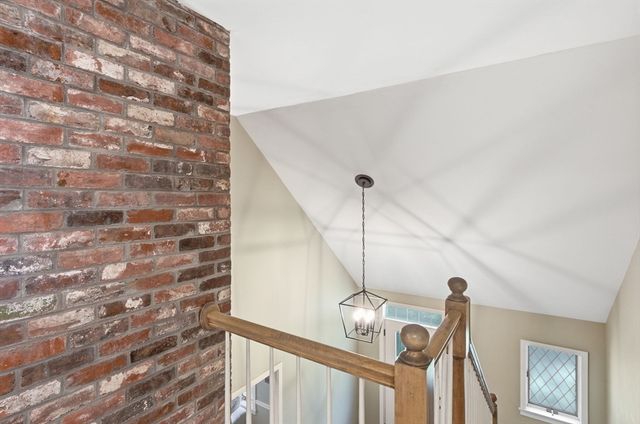 8 Netherwood Rd., Windham, NH 03087
