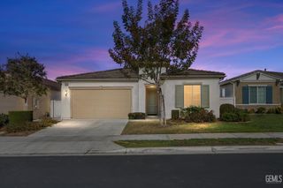 10016 Francois Lane, Bakersfield, CA 93306