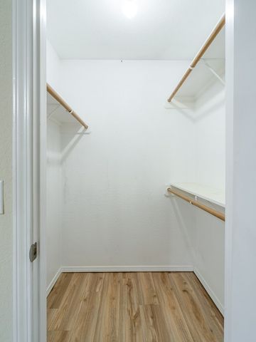 13 Holly Drive A, Bentonville, AR 72712