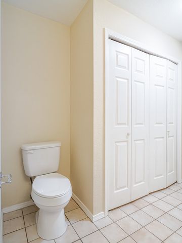 13 Holly Drive A, Bentonville, AR 72712