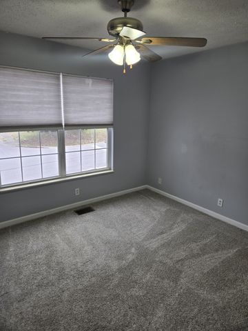 6153 Hampton Hall Way, Hermitage, TN 37076