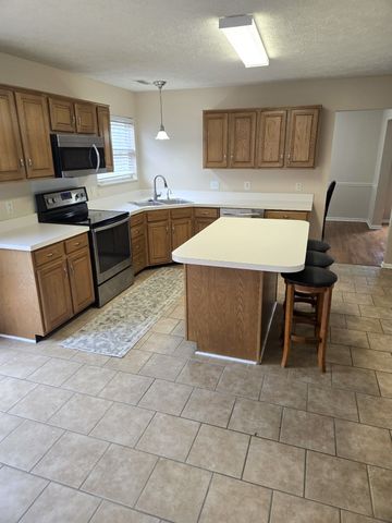 6153 Hampton Hall Way, Hermitage, TN 37076