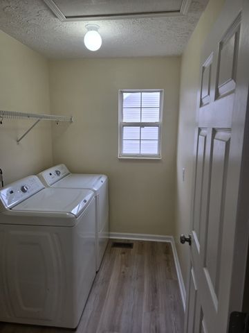 6153 Hampton Hall Way, Hermitage, TN 37076