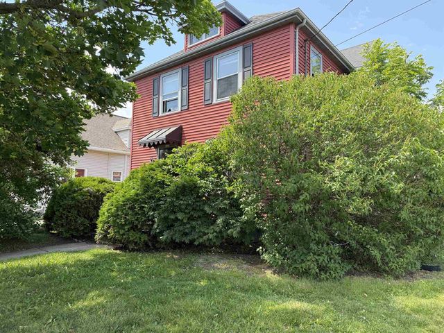 1602 CLARK STREET, Manitowoc, WI 54220