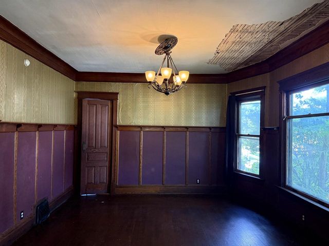 1602 CLARK STREET, Manitowoc, WI 54220