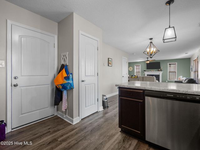 216 Shell Rock Landing Road, Hubert, NC 28539