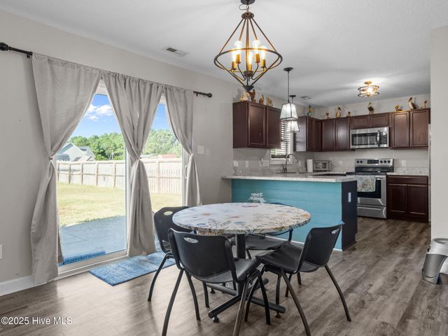 216 Shell Rock Landing Road, Hubert, NC 28539