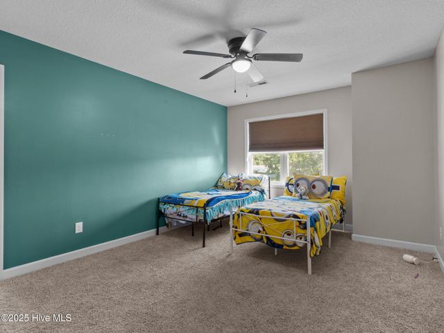 216 Shell Rock Landing Road, Hubert, NC 28539