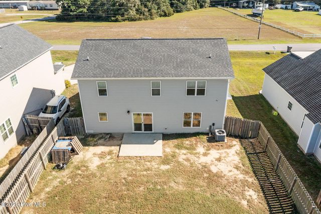 216 Shell Rock Landing Road, Hubert, NC 28539