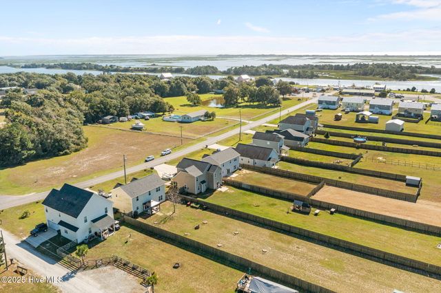 216 Shell Rock Landing Road, Hubert, NC 28539