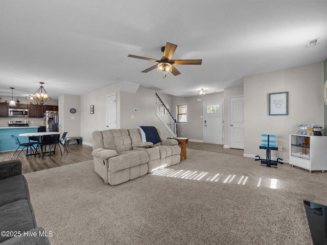 216 Shell Rock Landing Road, Hubert, NC 28539