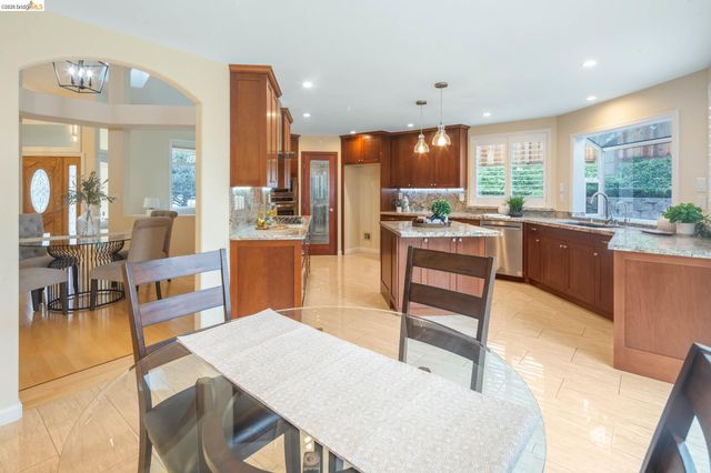 2521 Caddie Ln, Brentwood, CA 94513