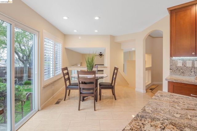 2521 Caddie Ln, Brentwood, CA 94513