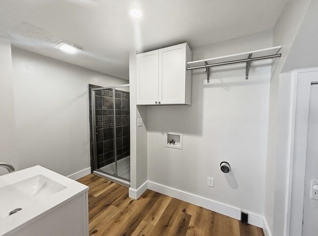 1727 Pine St., Kenova, WV 25530