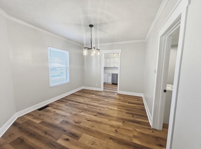 1727 Pine St., Kenova, WV 25530