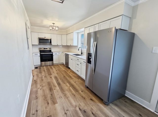 1727 Pine St., Kenova, WV 25530