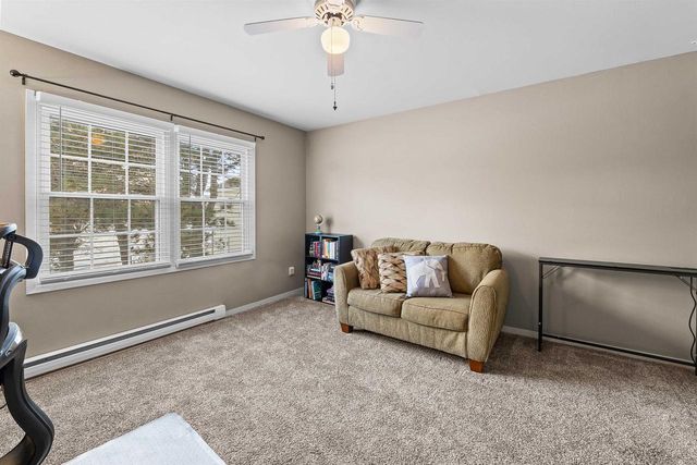 2510 VILLAGE LANE, Oshkosh, WI 54904