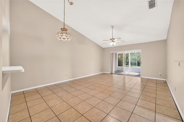 2478 SE 18TH CIRCLE, Ocala, FL 34471