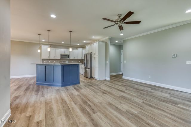 933 Riddle Ridge, Jonesborough, TN 37659