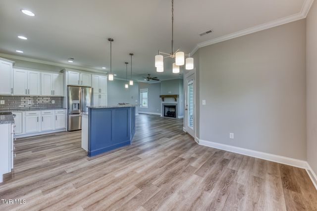 933 Riddle Ridge, Jonesborough, TN 37659