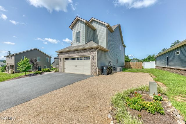 933 Riddle Ridge, Jonesborough, TN 37659