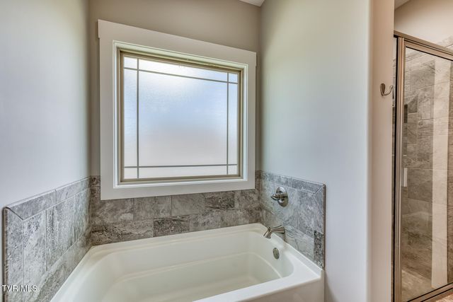 933 Riddle Ridge, Jonesborough, TN 37659