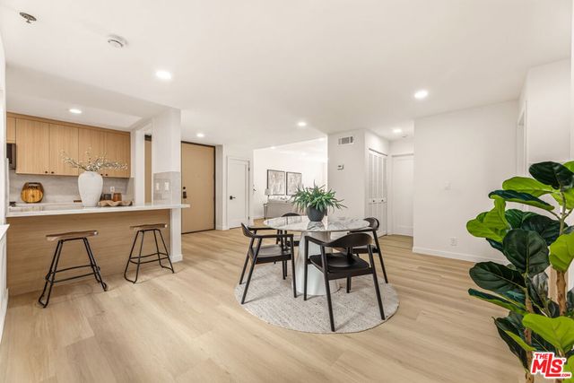 311 Bora Bora Way 3207, Marina Del Rey, CA 90292