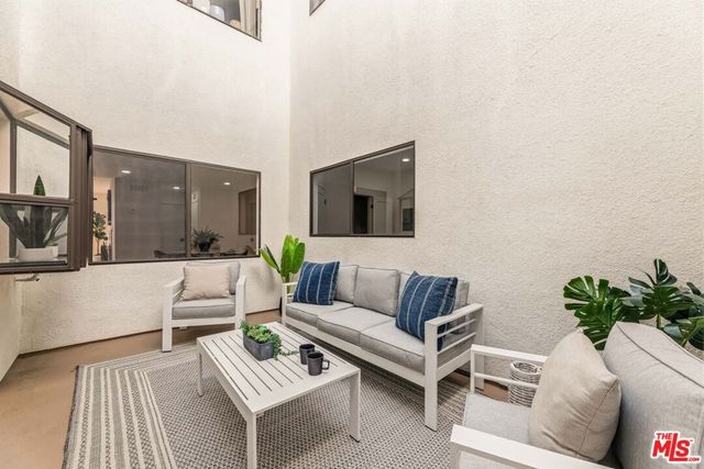 311 Bora Bora Way 3207, Marina Del Rey, CA 90292