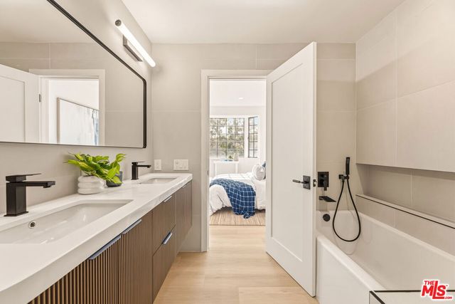 311 Bora Bora Way 3207, Marina Del Rey, CA 90292