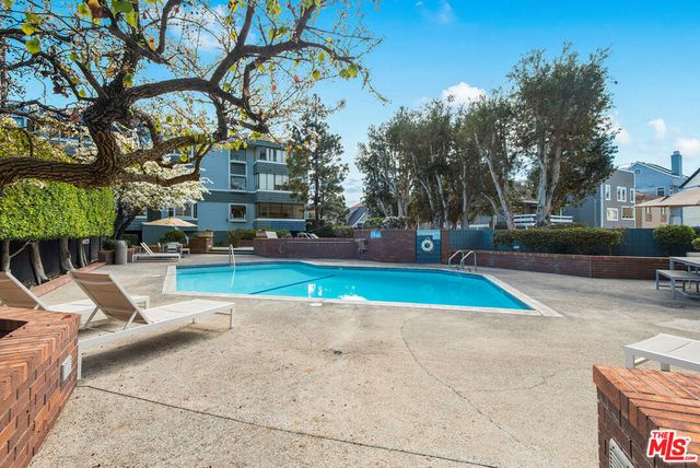 311 Bora Bora Way 3207, Marina Del Rey, CA 90292