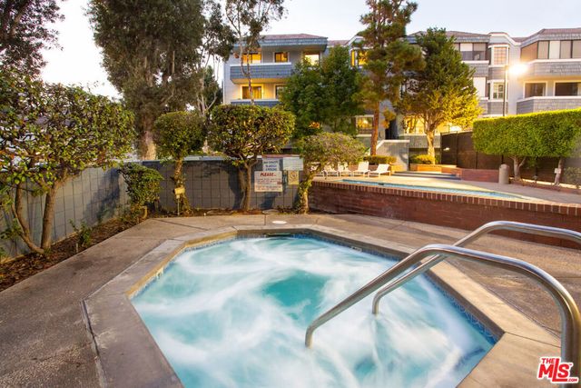 311 Bora Bora Way 3207, Marina Del Rey, CA 90292