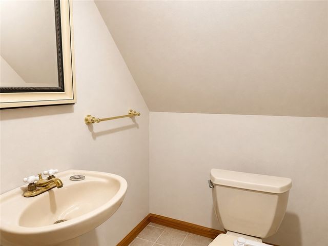 983 Cleland Mill Rd, North Beaver Twp, PA 16102